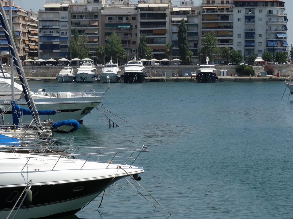 Faros I Hotel Piraeus Luaran gambar